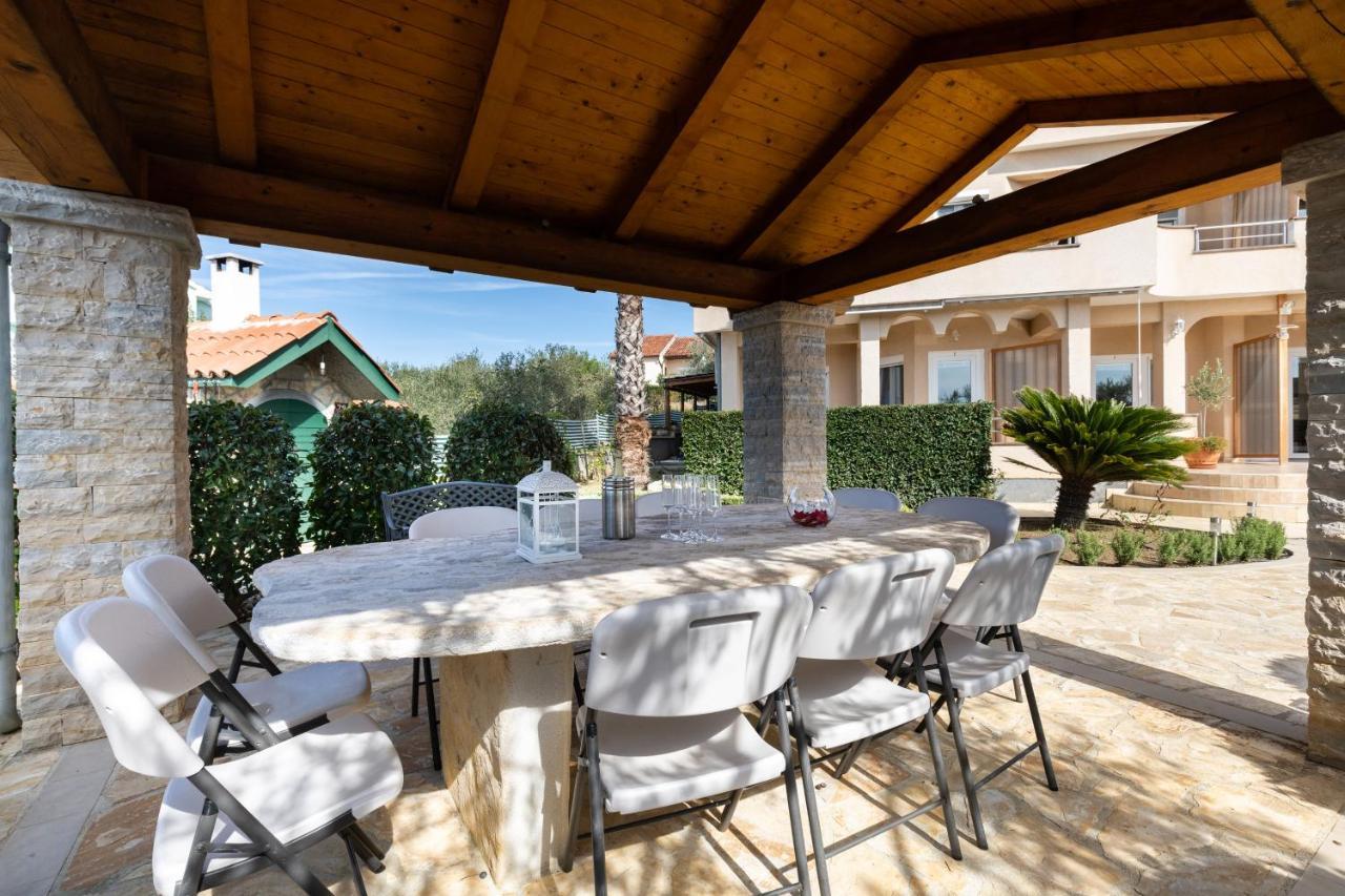 Apartmani Niko Kožino Buitenkant foto